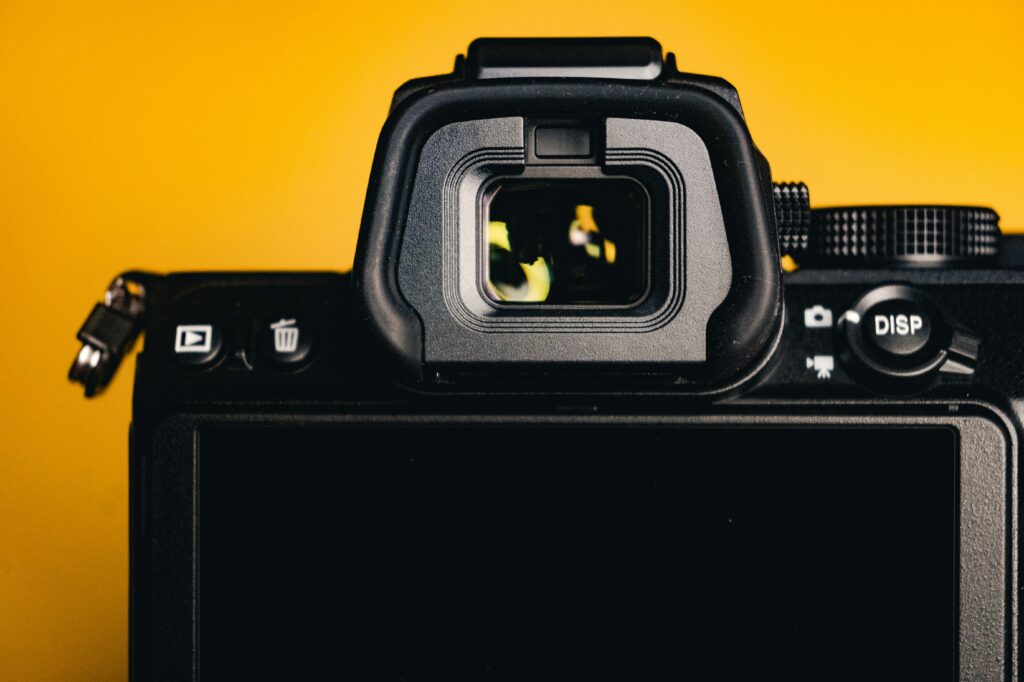 กล้อง mirrorless แนะนํา ฉบับเลือกซื้อให้คุ้มค่าทุกระดับการใช้งาน